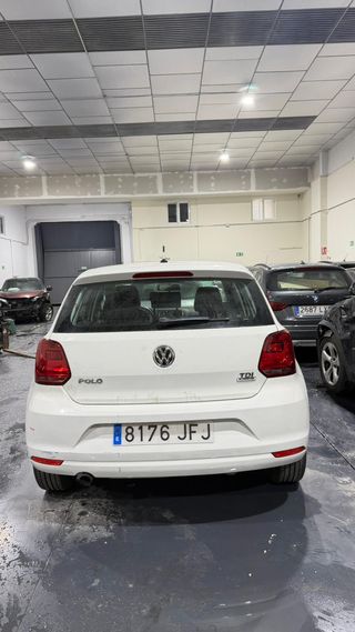 Volkswagen Polo 2015