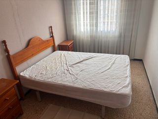 4 camas con colchon