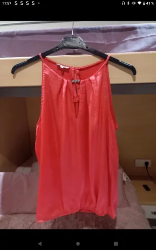 Camisa Kira coral satinada