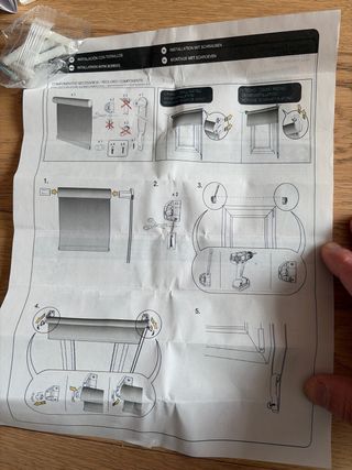 Estor blanco enrrollable semi-opaco ancho 44 cms.