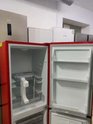 Nevera Hanseatic Roja