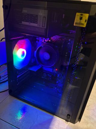 PC Escritorio Completo + Silla Negra