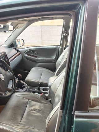 Suzuki Grand Vitara XL-7 2005