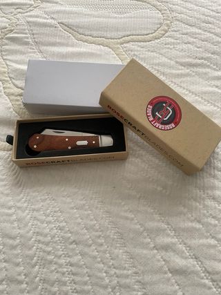 Herramienta de bolsillo madera