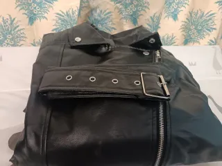 Chaqueta polipiel mujer