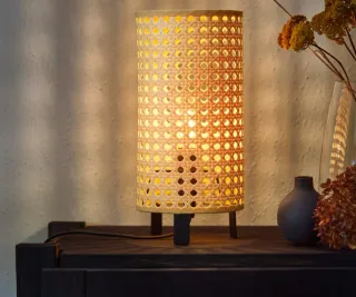 Lámpara de mesa