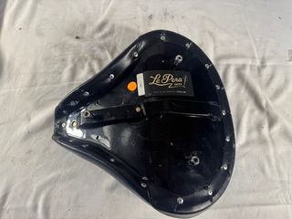 Harley-Davidson. Asiento Le Pera  Muelles solo