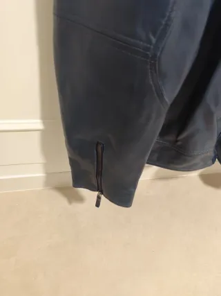 Chaqueta de piel hombre azul plomo