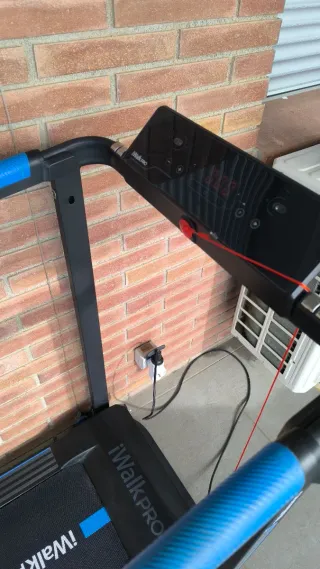 Cinta de ejercicio profesional 175I Walk Pro