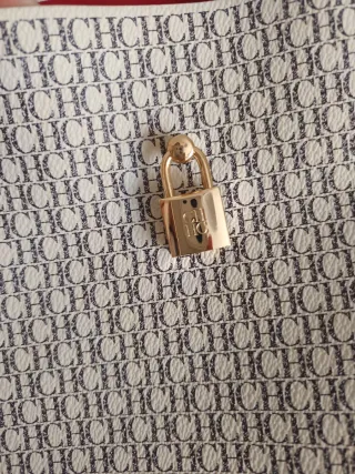 Bolso Carolina Herrera Beige y Rojo