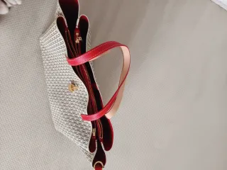 Bolso Carolina Herrera Beige y Rojo