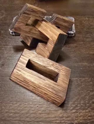 Rompicapo in legno