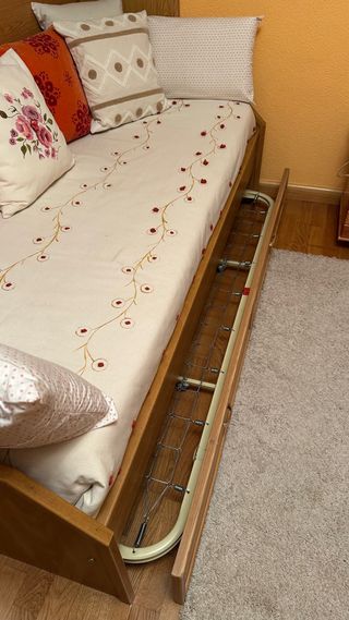 Dormitorio juvenil puente y armario