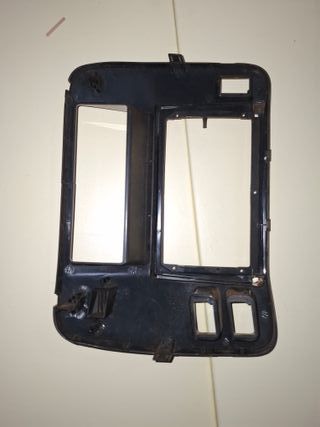 Marco Radio Nissan Patrol 97-05 Madera