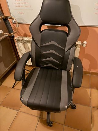 Silla Gamer Negra y Gris
