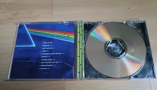 CD PINK FLOYD-DARK SIDE OF THE MOON 30TH