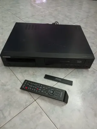 Videoregistratore Samsung i VHS funziona il DVD no