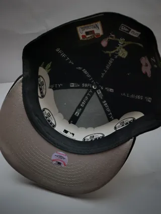 Gorra New Era Negra Sox Bordado Floral