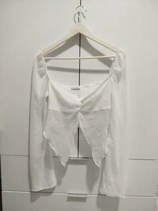 Blusa blanca Bershka talla M