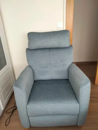 Sillón reclinable Stressless gris tela