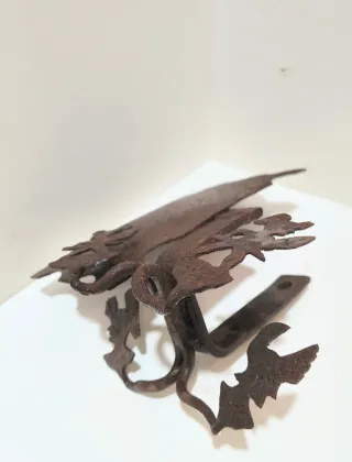 Antico pezzo carretto siciliano ferro battuto