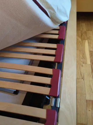 Cama y Mesilla Ikea Malm 90x200.