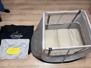 Cuna de viaje y parque infantil AeroMoov