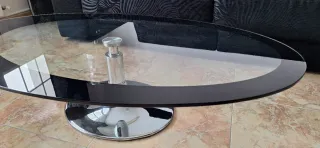 Mesa centro cristal y metal cromado