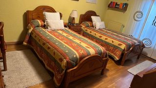 Dormitorio juvenil madera 2 camas + escritorio...