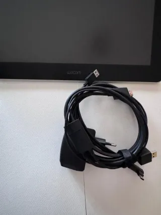 Wacom One Creative, tavoletta grafica con display