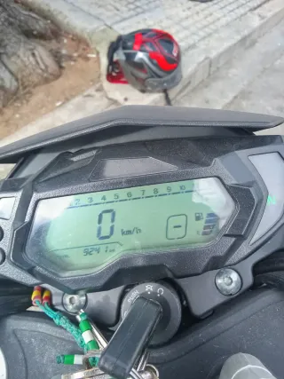 Benelli 125cc año 2021 con 9000km