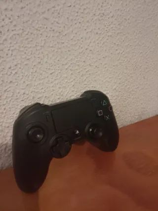 Controller Nacon PS4 Asimmetrico x ricambi