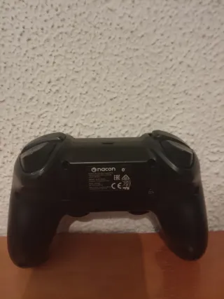 Controller Nacon PS4 Asimmetrico x ricambi