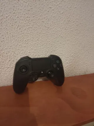 Controller Nacon PS4 Asimmetrico x ricambi