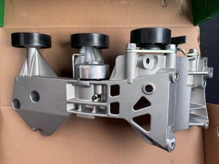 Rodillo Tensor LA0347 Mercedes Clase A Marca LUCAS