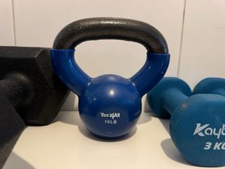 Pack Pesas Ejercicio: Mancuernas y Kettlebell