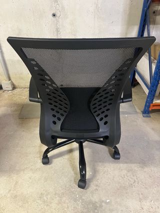 NUEVA!! Silla de oficina ergonómica negra