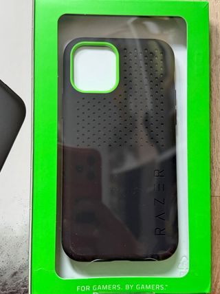 Custodia Razer Arctech Pro per iPhone 11 Pro