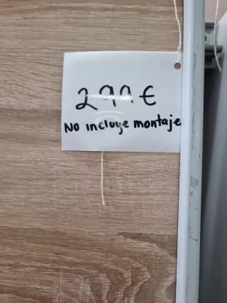 Armario puertas correderas madera y metal