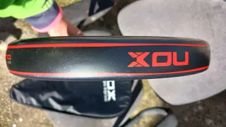 Pala Nox AT10 Genius 18K 2025 Agustin Tapia