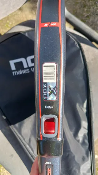 Pala Nox AT10 Genius 18K 2025 Agustin Tapia