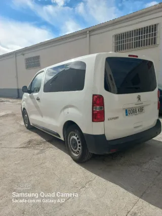 Peugeot Expert 2017