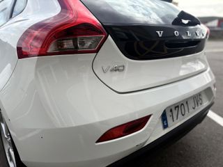 Volvo V40 2017