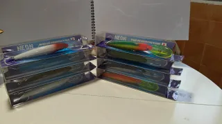 Señuelos de pesca NEON XL