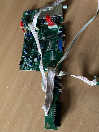 Placa main board completa de tv Airis 14