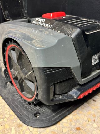 Robot cortacesped STERWINS