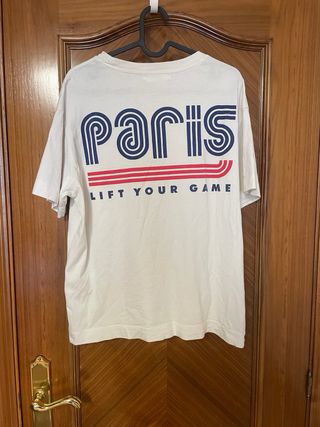 Camiseta Pull&Bear blanca París talla S