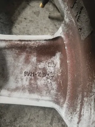 Llanta Ford Fiesta VI