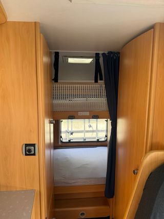 AUTOCARAVANA DETHLEFFS