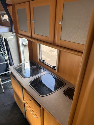 AUTOCARAVANA DETHLEFFS